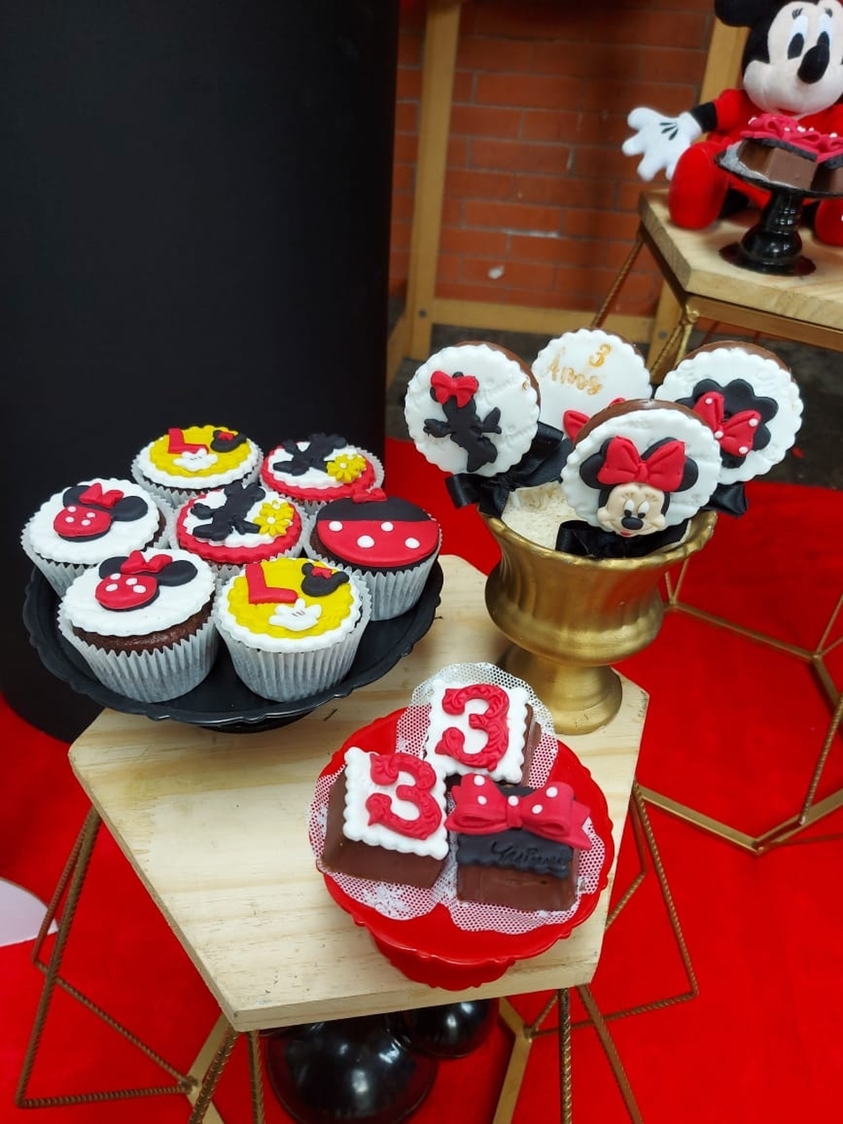 Buffet Mimos & Delicias