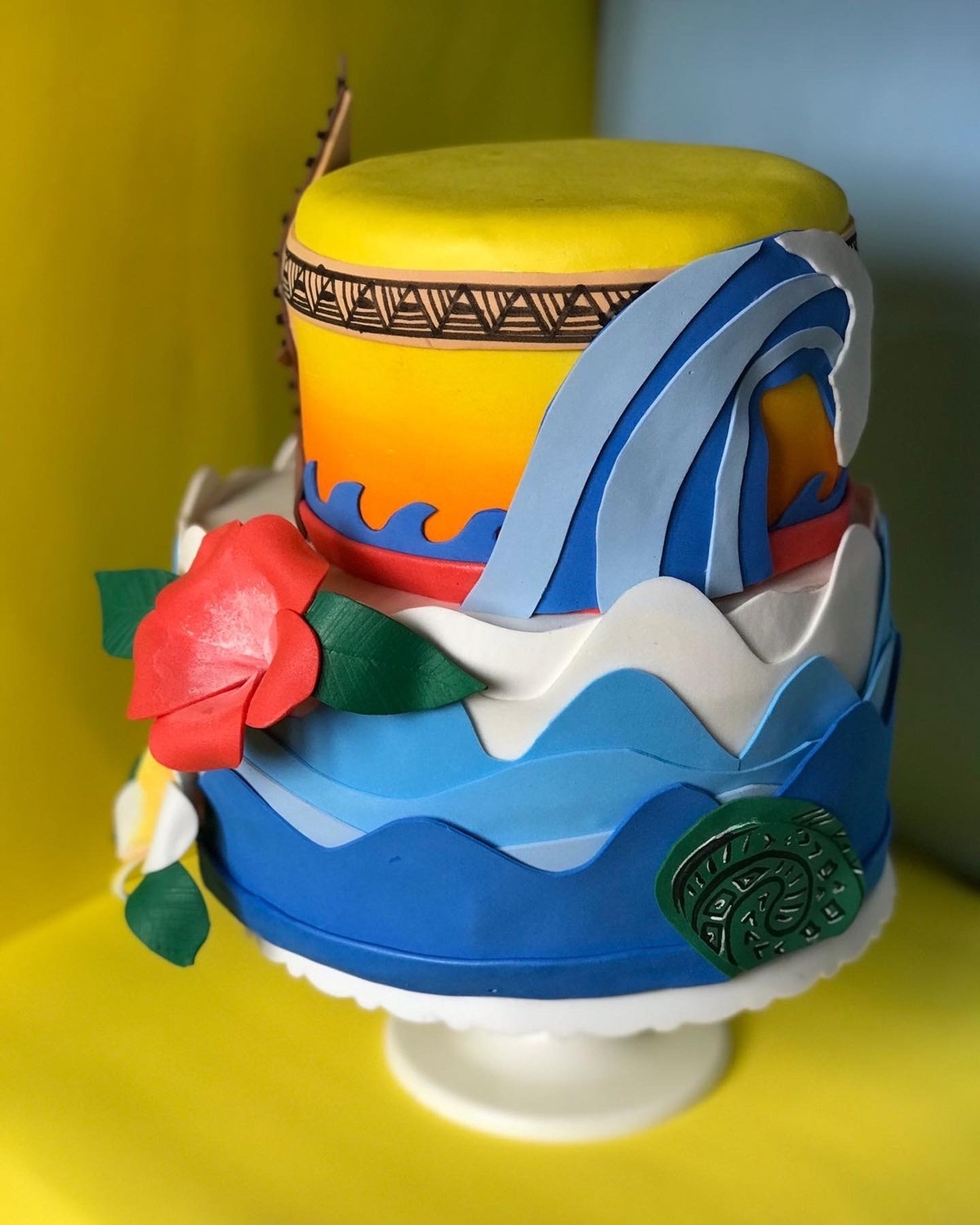 Bolo fake Moana em EVA tamanho P