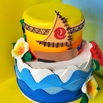 Bolo fake Moana em EVA tamanho P